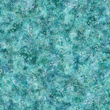 Load image into Gallery viewer, QT Fabrics - Atlantis - Abstract Blender Turquoise - 1/2 YARD CUT