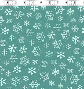 Clothworks - Emerald Snowflakes - 1/2 YARD CUT